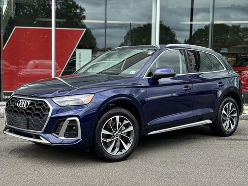2022 Audi Q5 45 S line Premium Plus