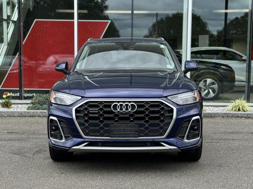 2022 Audi Q5 45 S line Premium Plus