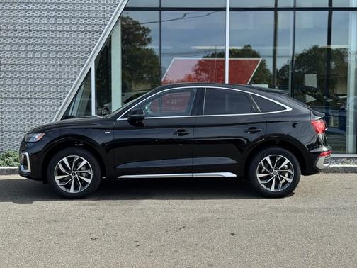 2023 Audi Q5 45 S line Premium