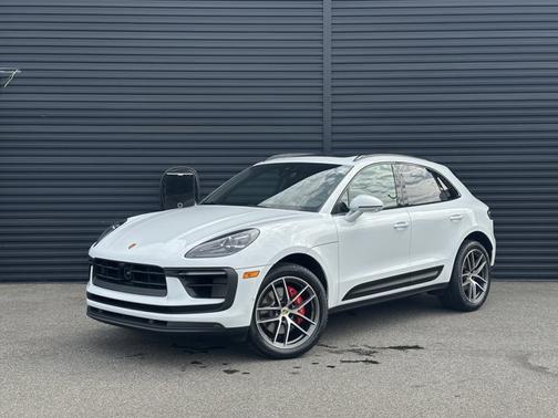 2023 Porsche Macan S