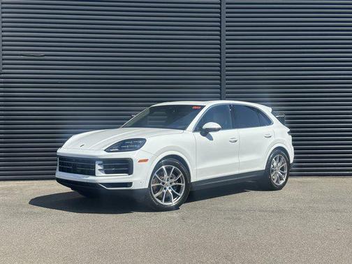 2026 Porsche Cayenne AWD