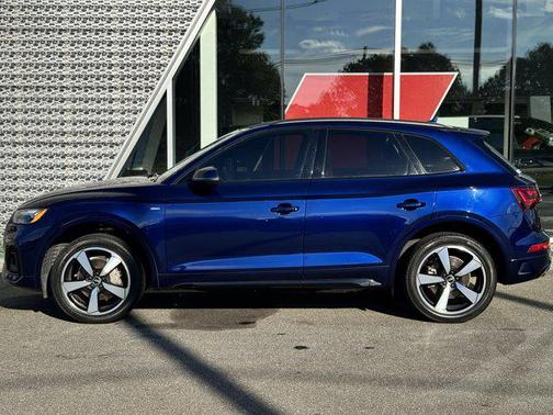 2022 Audi Q5 45 S line Premium Plus