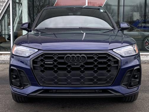 2022 Audi Q5 45 S line Premium Plus