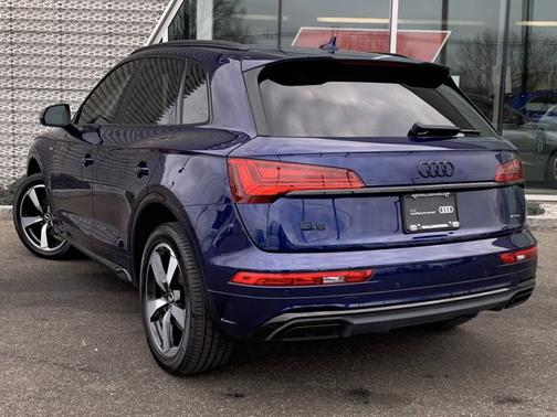 2022 Audi Q5 45 S line Premium Plus