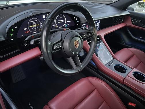 2022 Porsche Taycan 4S