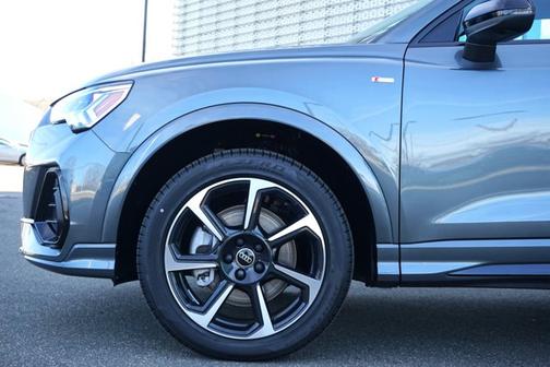 2025 Audi Q3 45 S line Premium Plus
