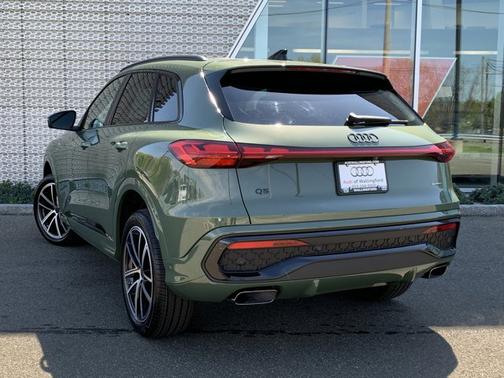 District Green Metallic 2026 Audi Q5 Prestige TFSI quattro S tronic