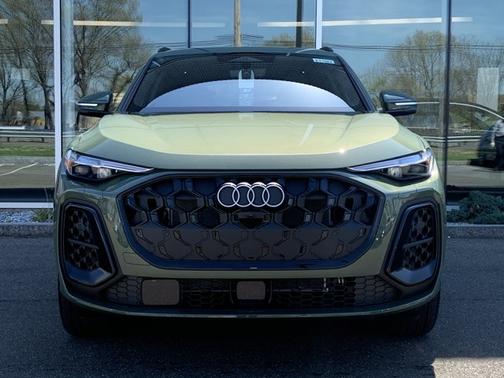 District Green Metallic 2026 Audi Q5 Prestige TFSI quattro S tronic
