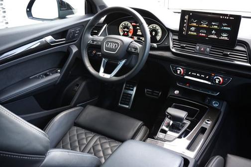 2024 Audi SQ5 3.0T Premium Plus