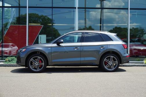 2025 Audi Q5 55 S line Premium Plus