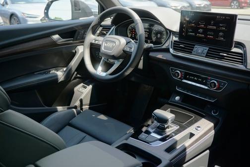 2025 Audi Q5 55 S line Premium Plus