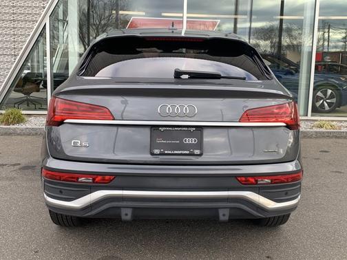 2022 Audi Q5 45 S line Premium Plus