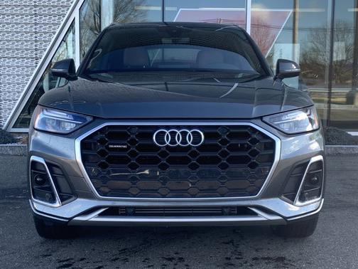 2022 Audi Q5 45 S line Premium