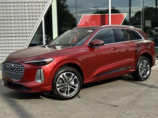 2025 Audi Q5 Premium Plus
