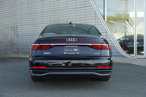 2024 Audi A8 L 55 TFSI quattro Tiptronic