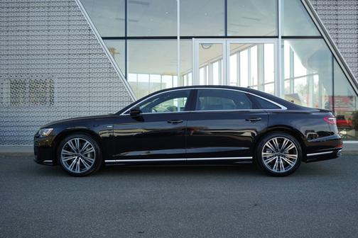 2024 Audi A8 L 55 TFSI quattro Tiptronic