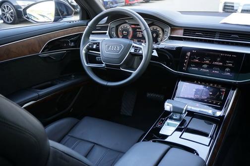 2024 Audi A8 L 55 TFSI quattro Tiptronic