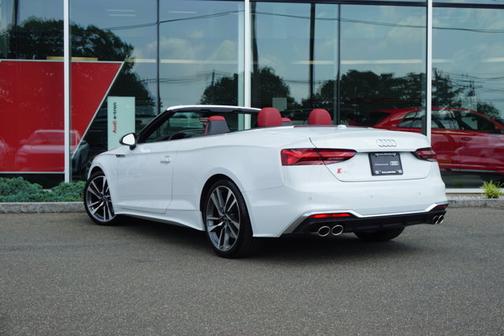 2022 Audi S5 Premium Plus TFSI quattro Tiptronic