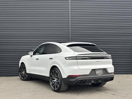 2025 Porsche Cayenne S
