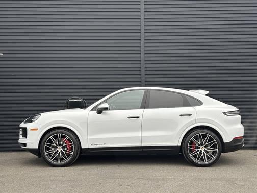2025 Porsche Cayenne S