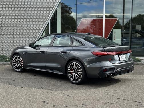 2025 Audi S5 Premium Plus