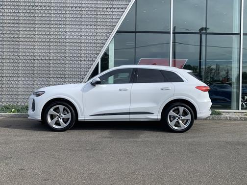 2025 Audi Q5 Prestige
