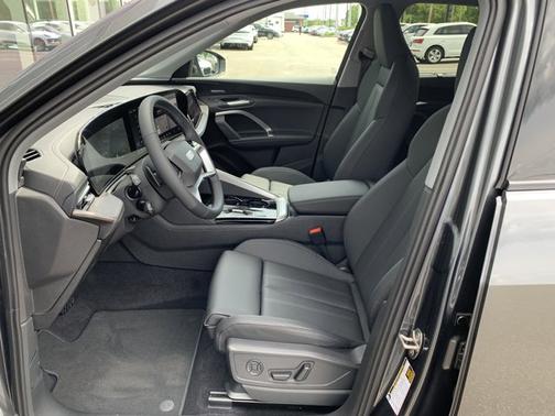 Daytona Gray Metallic 2026 Audi Q5 Premium Plus TFSI quattro S tronic