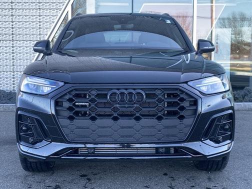 2025 Audi Q5 55 S line Premium Plus