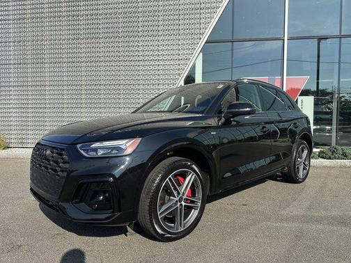 2025 Audi Q5 55 S line Premium Plus