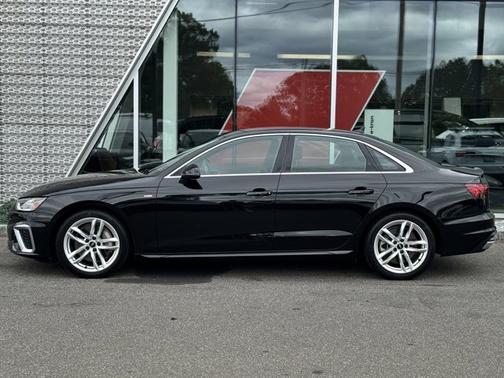2023 Audi A4 45 S line Premium Plus