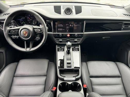 2026 Porsche Macan T