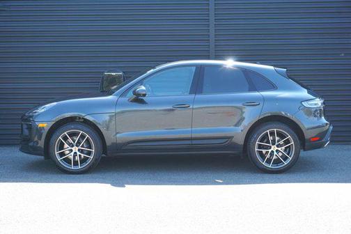 Volcano Grey Metallic 2024 Porsche Macan Macan