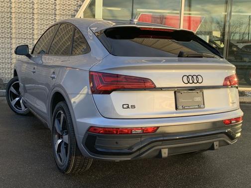 2023 Audi Q5 45 S line Premium Plus