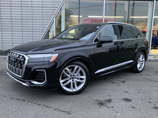 2025 Audi Q7 55 Prestige