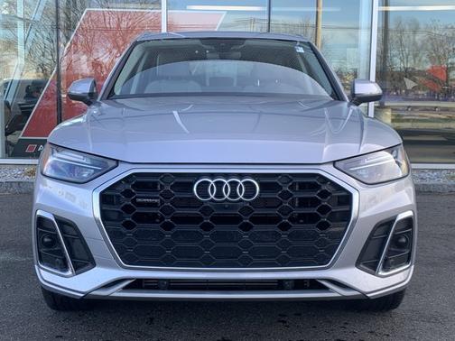 2023 Audi Q5 55 S line Premium Plus