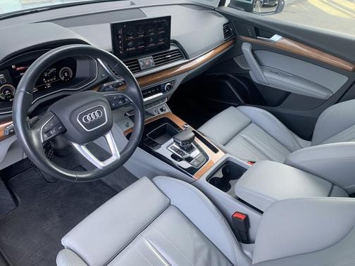 2023 Audi Q5 55 S line Premium Plus