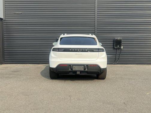 2024 Porsche Macan 4