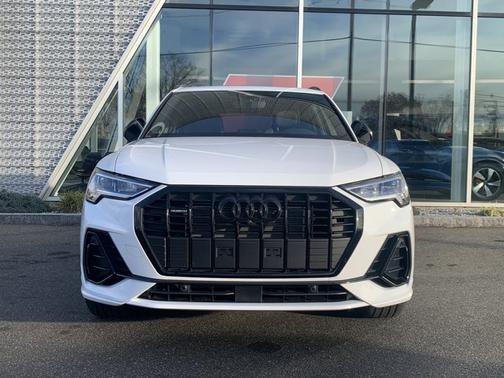 2025 Audi Q3 45 S line Premium Plus