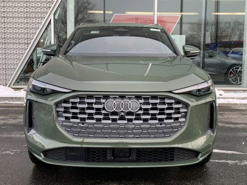 2025 Audi Q5 Premium Plus TFSI quattro S tronic