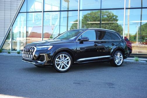 2025 Audi Q7 55 Premium Plus