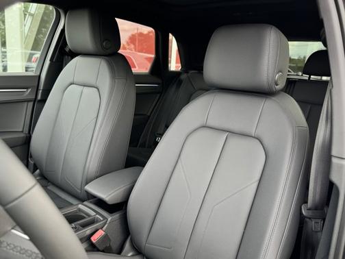 2025 Audi Q3 45 S line Premium Plus