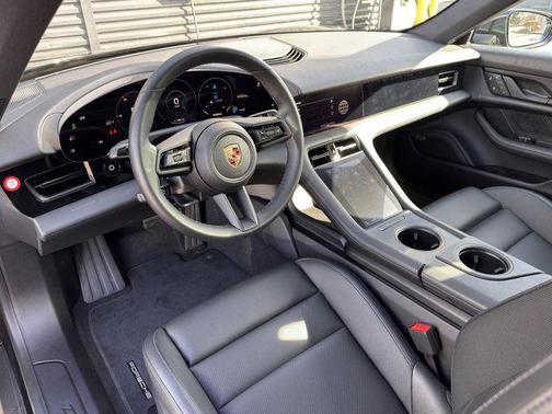 2024 Porsche Taycan Base