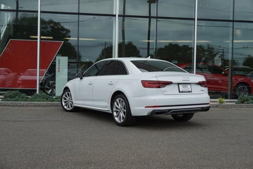 2019 Audi A4 45 Premium