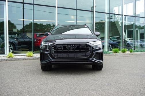 2021 Audi Q8 55 Premium Plus