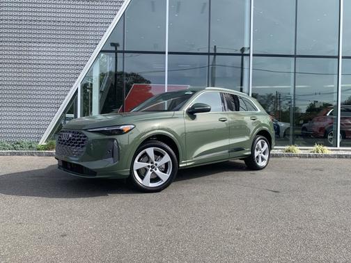 2025 Audi Q5 Premium Plus