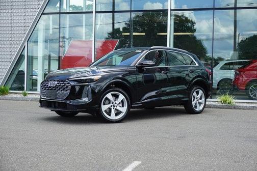 2025 Audi Q5 Premium Plus