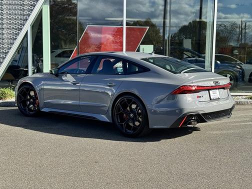 2026 Audi RS 7 4.0T Performance