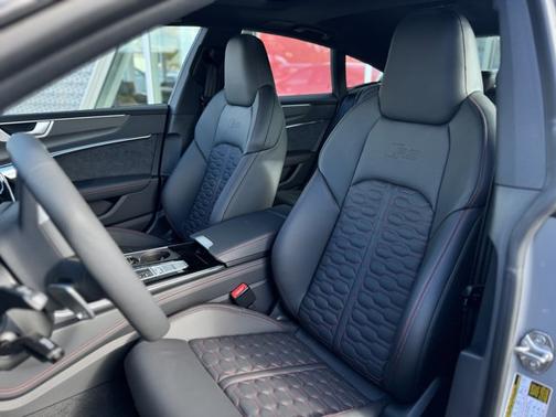 2026 Audi RS 7 4.0T Performance