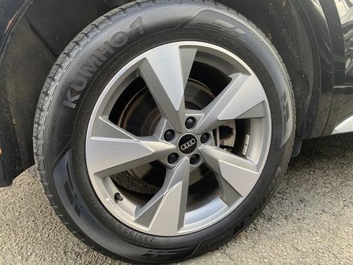 2023 Audi Q5 Prestige