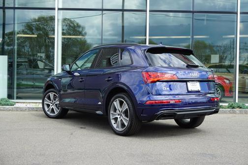 2025 Audi Q5 45 S line Premium